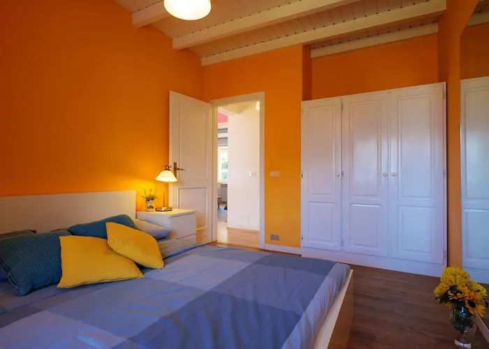 Casa Del Sole Aparthotel Colico
