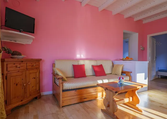 Casa Del Sole Aparthotel Colico